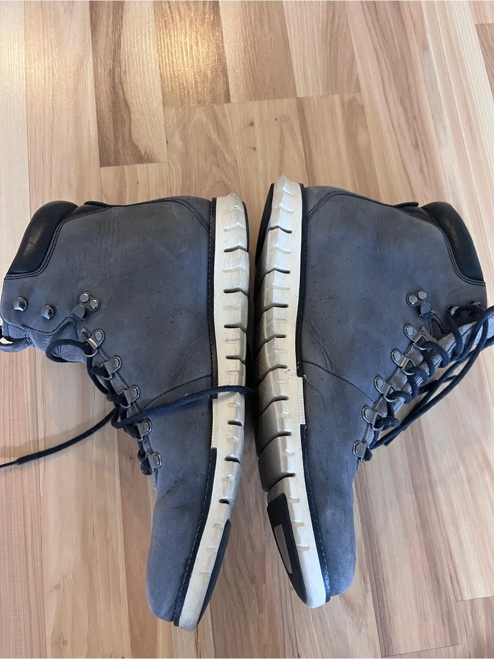 Cole Haan Men's Gray Suede Lace-Up Boots Winter Water Resistant size 13